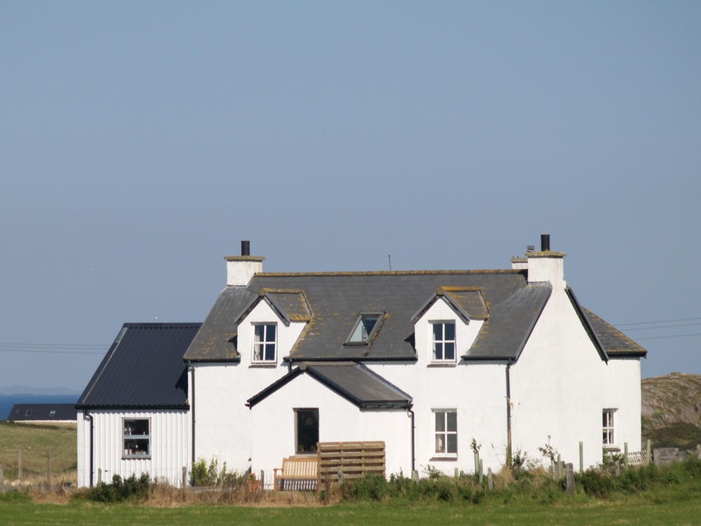 Maolbhuidhe from the road