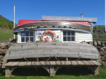 Robins boat Calgary Ice Cream