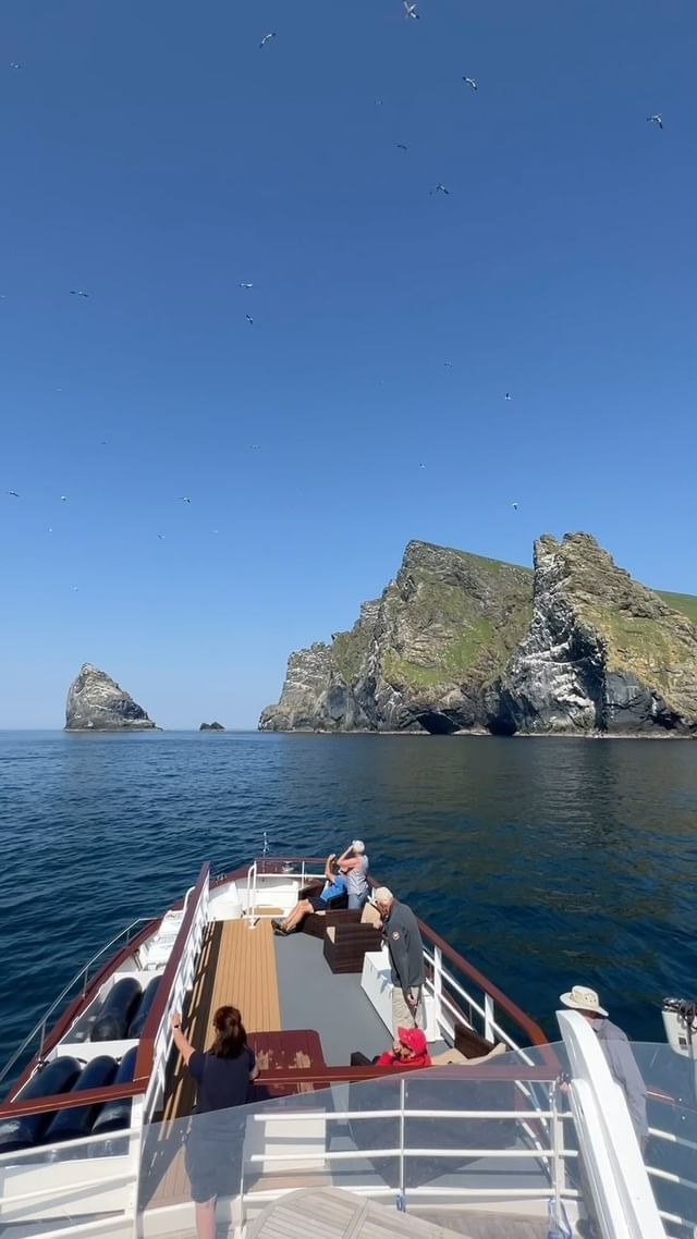 Looking forward to reaching St Kilda once again and cruising the Stacs ⚓️💙

🎥 James Fairbairns 

#stkilda #scottishcruises #outerhebrides #hebrides #explorescotland #scotland #takemethere #smallshipcruising #gettingupclose #magicalmemories #familybusiness #emmajane #elizabethg #lucymary #welovewhatwedo #boatlife #friends #wellness #blueskies #seabirds #birdlife #scottishwildlife